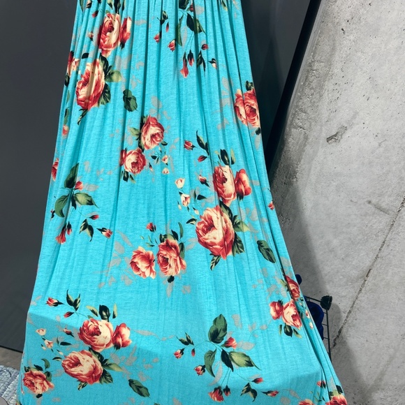 Beautiful maxi dress - Picture 4 of 4